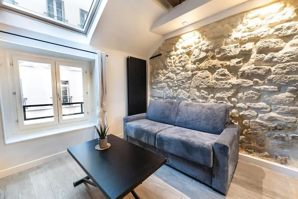 Appartement Place Des Vosges, Marais Bastille Paris Apartment